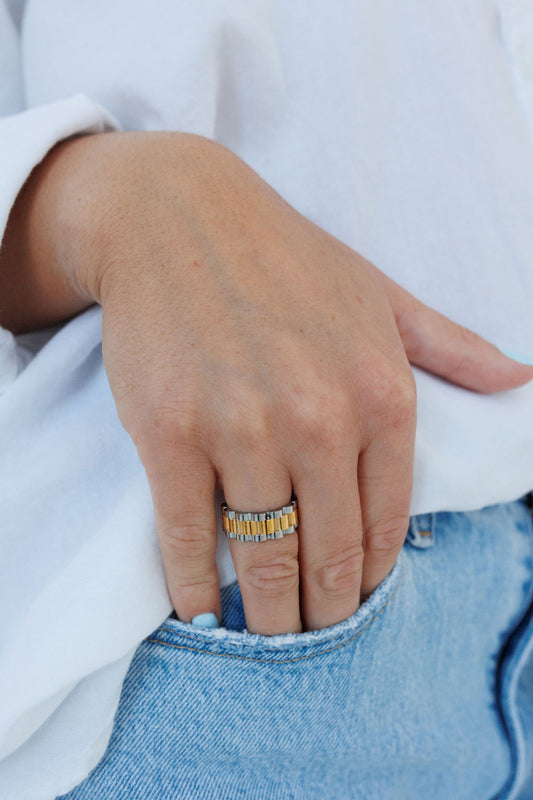 Vaught Ring